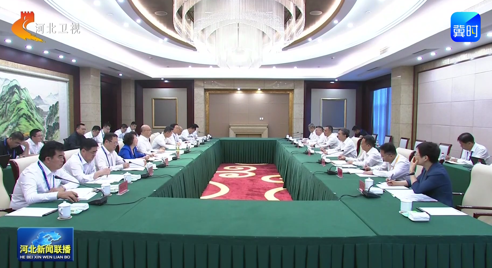 周群出席廊坊国际经济贸易洽谈会